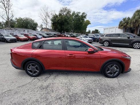 Used 2025 Kia K4 LXS image 3