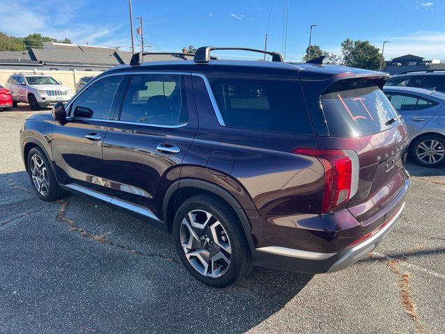 Used 2024 Hyundai Palisade SEL FWD image 3