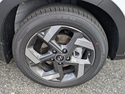 New 2026 Hyundai Venue SEL image 14