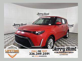 Used 2024 Kia Soul LX w/ Option Group 015 FWD video 1