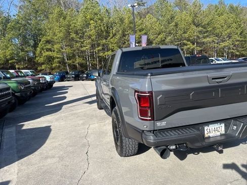 Used 2018 Ford F150 Raptor w/ Equipment Group 802A Luxury image 16