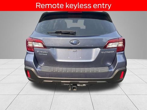 Used 2018 Subaru Outback 2.5i AWD/4WD image 5
