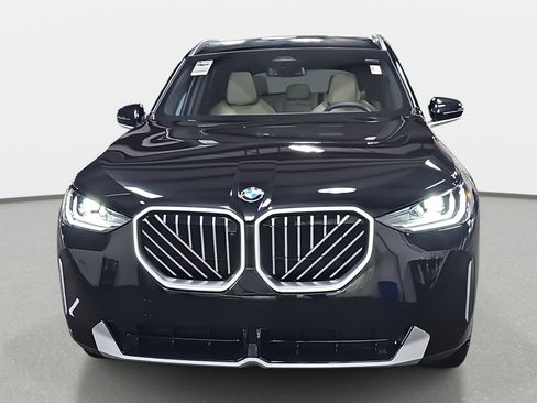 New 2026 BMW X3 xDrive30 w/ Premium Package image 2