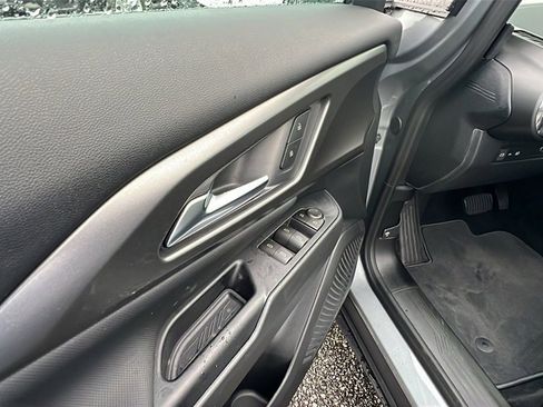 New 2026 Chevrolet Equinox EV LT image 12