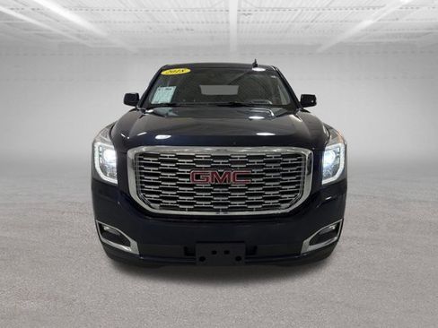 Used 2018 GMC Yukon Denali w/ Open Road Package image 2