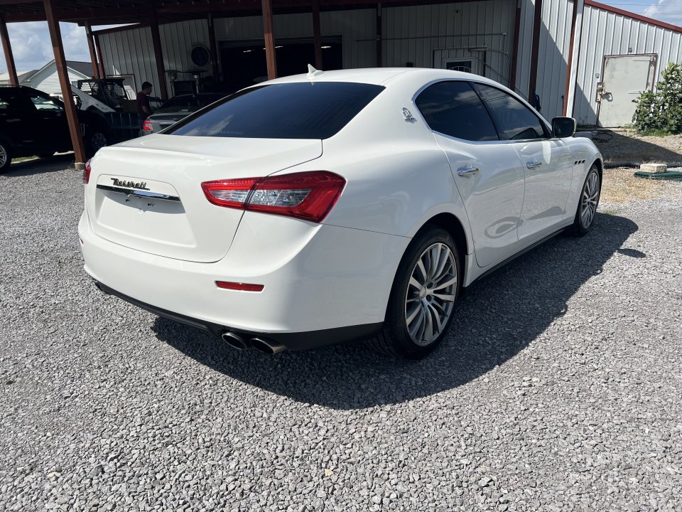 Used 2015 Maserati Ghibli RWD image 6