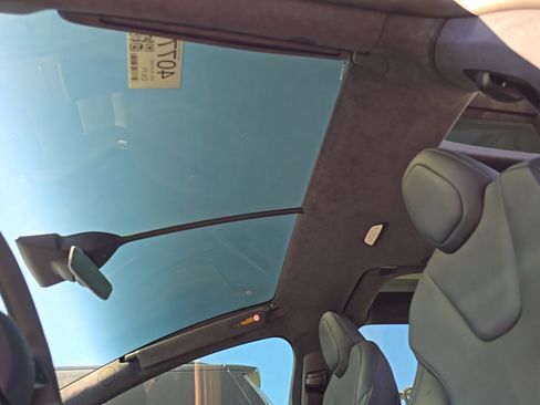 Used 2025 Tesla Model X AWD/4WD image 12