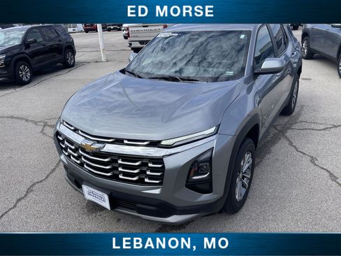 Used 2025 Chevrolet Equinox LT FWD image 19
