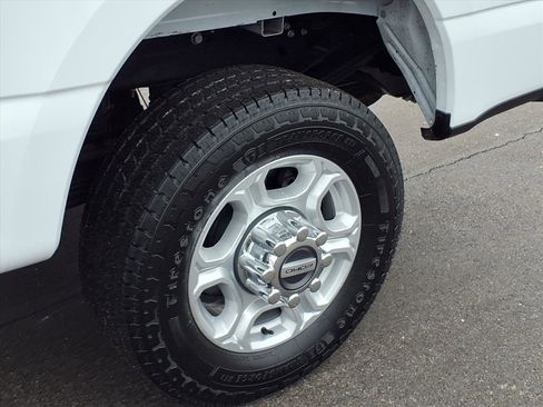 Used 2025 Ford F350 XLT image 25