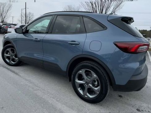 Used 2025 Ford Escape ST-Line Select image 4