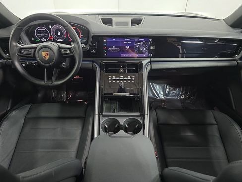 Certified 2026 Porsche Panamera RWD image 13