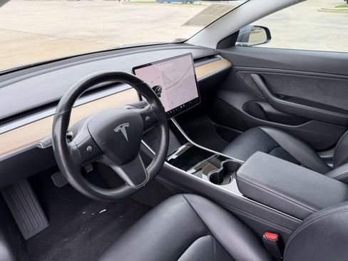 Used 2018 Tesla Model 3 Long Range image 12