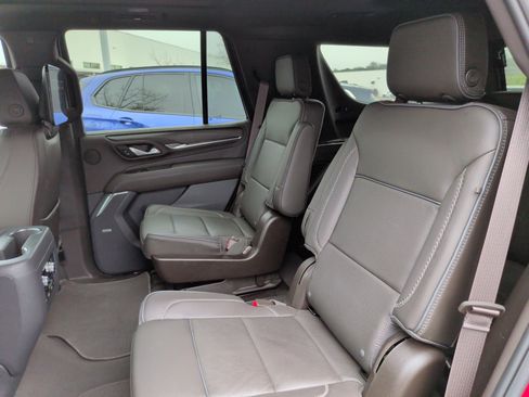 Used 2023 GMC Yukon Denali w/ Advanced Technology Package image 37