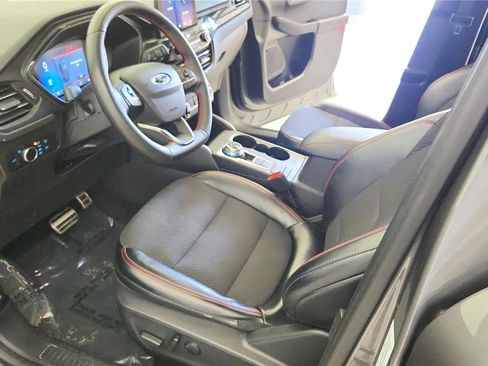 Used 2024 Ford Escape ST-Line FWD image 14