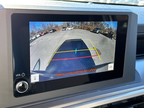 Used 2024 Toyota Tacoma SR5 image 27