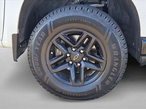 Used 2020 Chevrolet Silverado 1500 LT Trail Boss AWD/4WD image 23