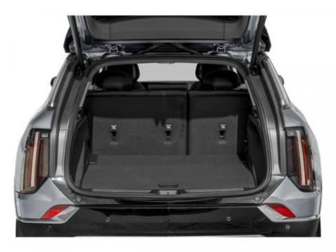 Certified 2025 Cadillac Optiq Sport 2 w/ LPO, Floor Liner Package image 13