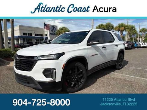 Used 2023 Chevrolet Traverse Premier w/ Redline Edition FWD image 1