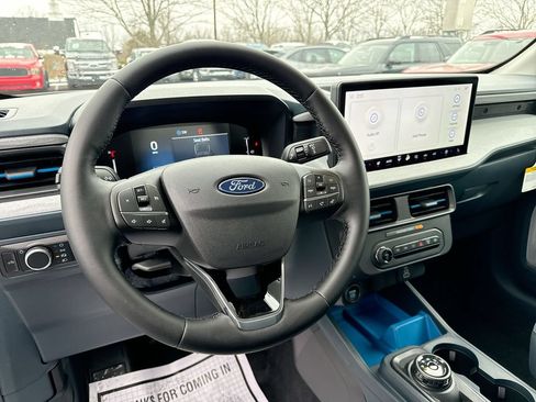 Used 2026 Ford Maverick XLT w/ XLT Luxury Package AWD/4WD image 19