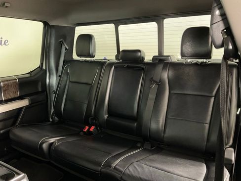 Used 2019 Ford F250 Lariat w/ Lariat Ultimate Package AWD/4WD image 16