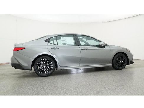 New 2026 Toyota Camry SE image 26