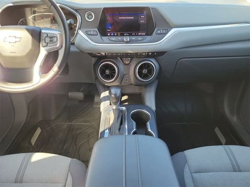 Used 2020 Chevrolet Blazer LT image 14