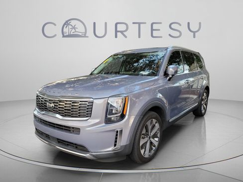 Certified 2021 Kia Telluride EX w/ EX Premium Package FWD image 2