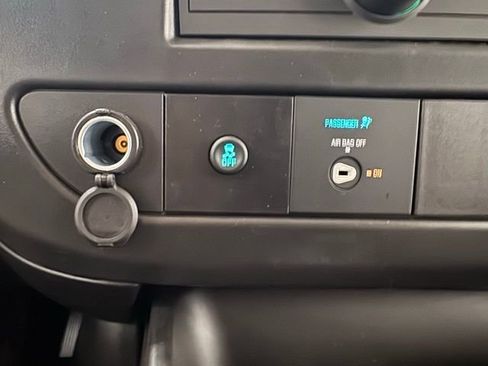 New 2026 Chevrolet Express 2500 Extended w/ Driver Convenience Package image 17