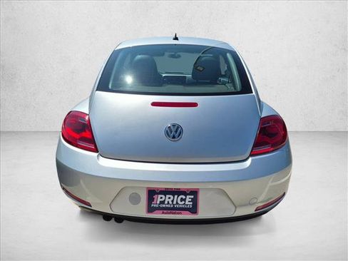 Used 2012 Volkswagen Beetle 2.5 FWD image 6