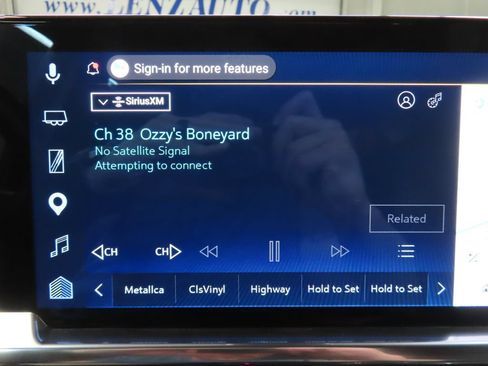 Used 2025 Chevrolet Silverado 1500 RST AWD/4WD image 30