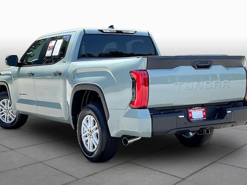 Used 2026 Toyota Tundra SR5 w/ SR5 Convenience Package RWD image 12