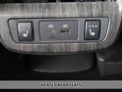 Used 2023 Nissan Ariya ENGAGE image 8