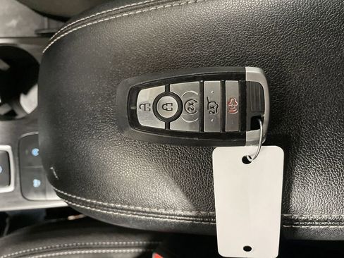 Used 2024 Ford Escape Active AWD/4WD image 38