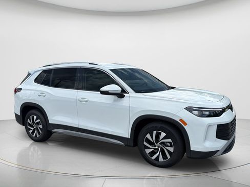 New 2026 Volkswagen Tiguan S FWD image 6
