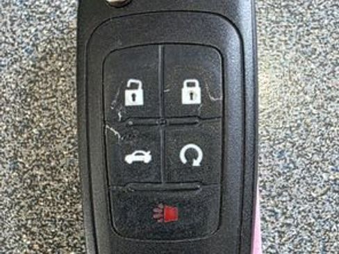 Used 2012 Chevrolet Cruze LT image 29