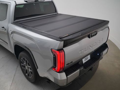 Used 2023 Toyota Tundra Platinum image 5