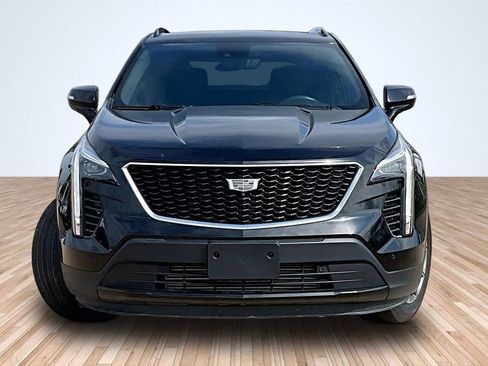 Used 2022 Cadillac XT4 Sport w/ Comfort Package FWD image 3
