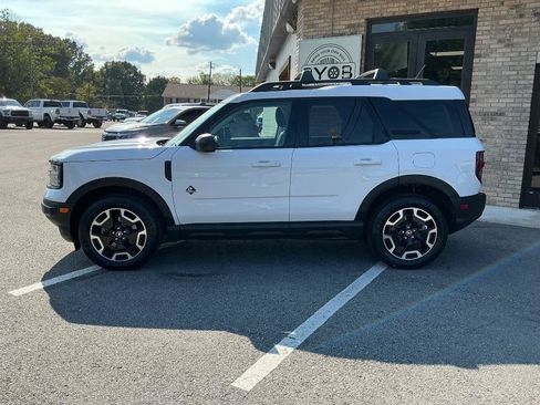Used 2023 Ford Bronco Sport Outer Banks w/ Tech Package AWD/4WD image 2