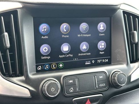 Used 2021 GMC Terrain SLT image 14