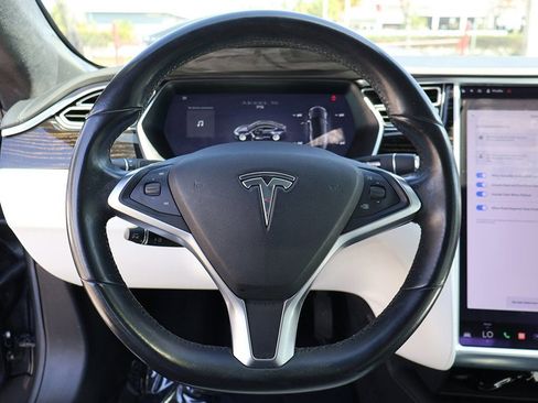 Used 2017 Tesla Model S 75 image 35