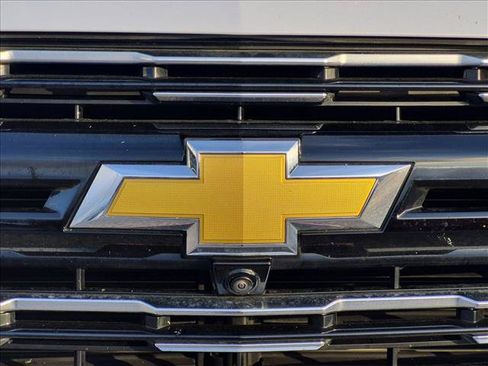 Used 2026 Chevrolet Suburban High Country RWD image 22