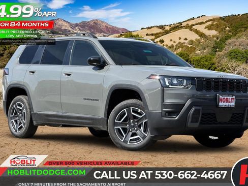 New 2026 Jeep Cherokee Laredo image 1