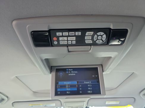 Used 2016 Honda Pilot Touring image 33