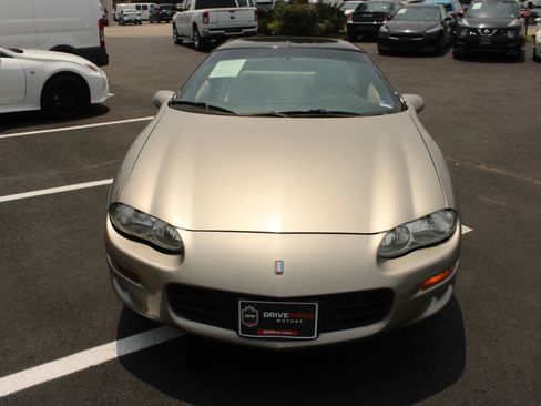 Used 2001 Chevrolet Camaro Z28 w/ Preferred Equipment Group 2 RWD image 12