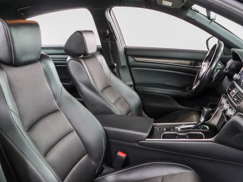 Used 2022 Honda Accord Sport image 26