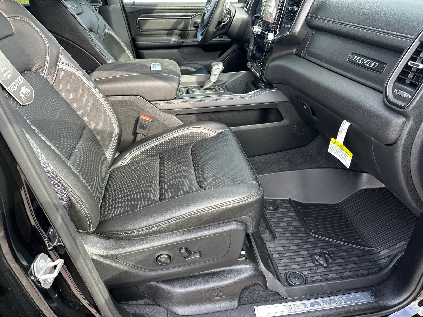 New 2026 RAM 1500 RHO AWD/4WD image 14