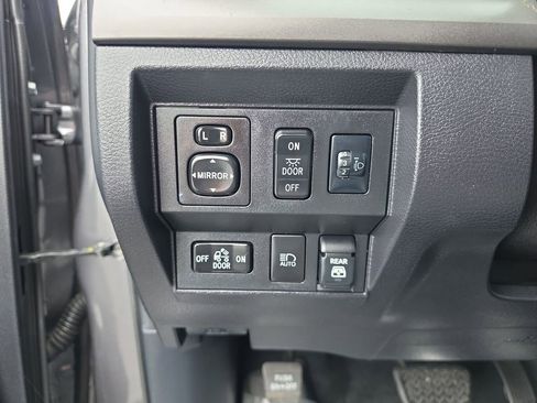 Used 2021 Toyota Tundra SR5 image 18
