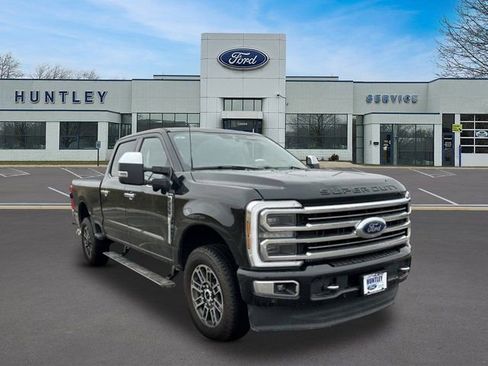 Used 2024 Ford F350 Limited image 4