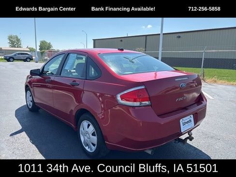 Used 2011 Ford Focus S image 6