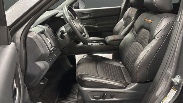 Used 2024 Nissan Pathfinder Rock Creek AWD/4WD image 9